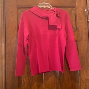 3/4 sleeve Jones New York sweater with tie neck